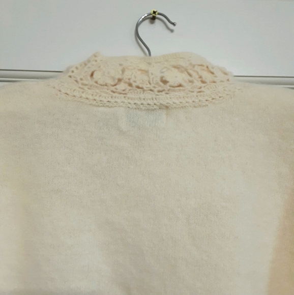 Lambswool Angora Sweater Womens - Picture 9 of 16
